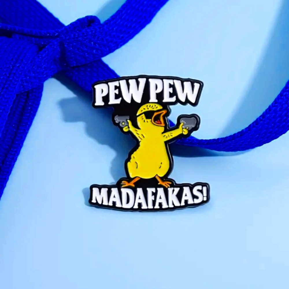 Cute Cartoon Yellow Duck Enamel Pin Zinc Alloy Unplated‎ Simple Pin